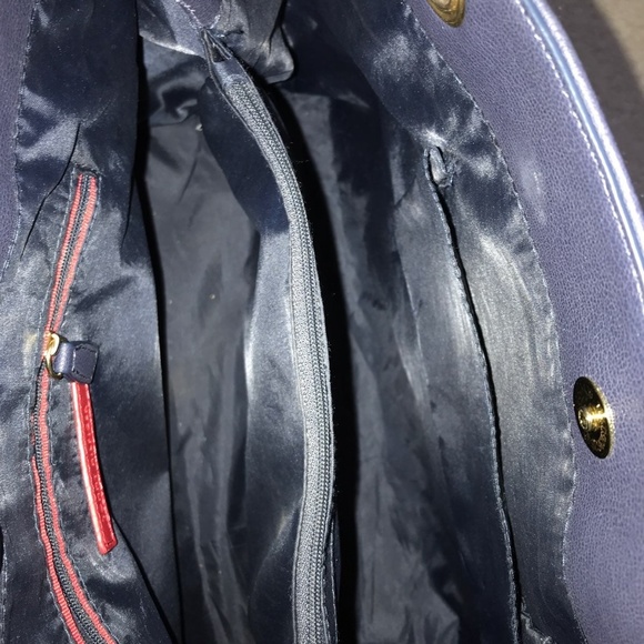 Tommy Hilfiger Kelby Signature Tote - Picture 3 of 6